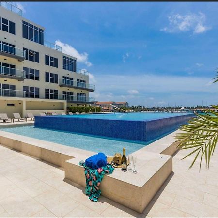 Ocean View Condo Overlooking The Caribbean Sea Oranjestad Kültér fotó