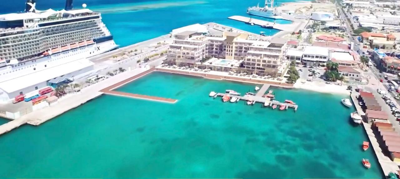 Ocean View Condo Overlooking The Caribbean Sea Oranjestad Kültér fotó