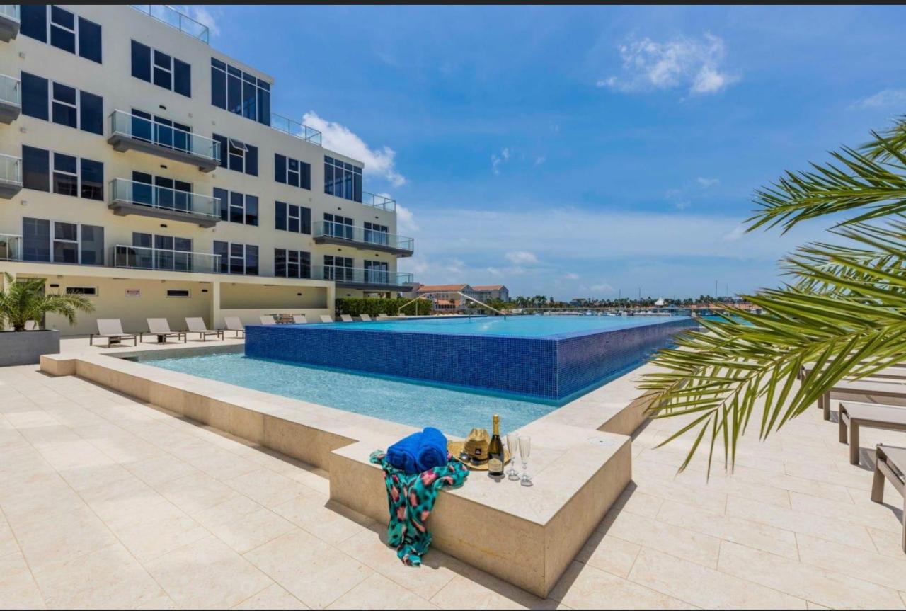 Ocean View Condo Overlooking The Caribbean Sea Oranjestad Kültér fotó